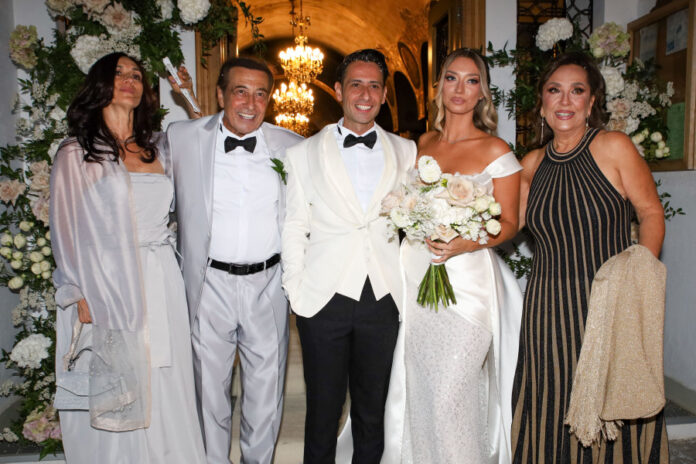 17f155677e4b44d0e0b133824f37713e L.jpg