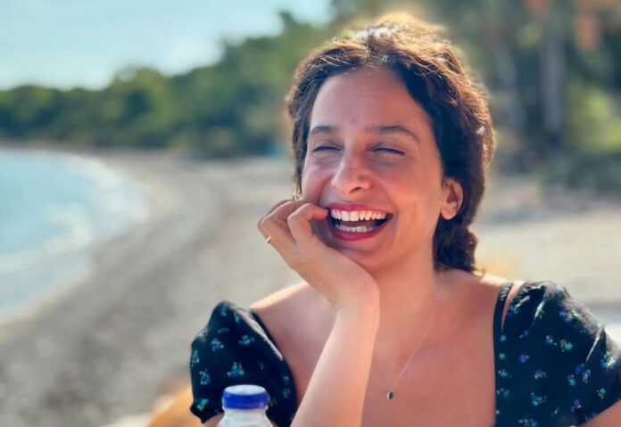 1b68107a6ce215e43557e601489cceec L.jpg