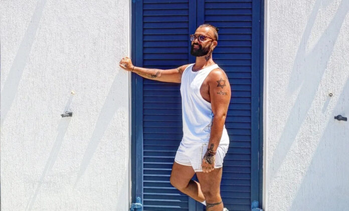 208725bea38af77b438d17cb56969230 L.jpg