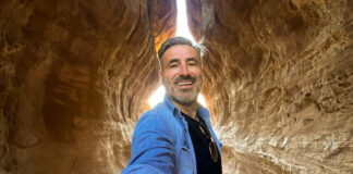 2c2a43e66236a3a627151325f70d4c9e L.jpg