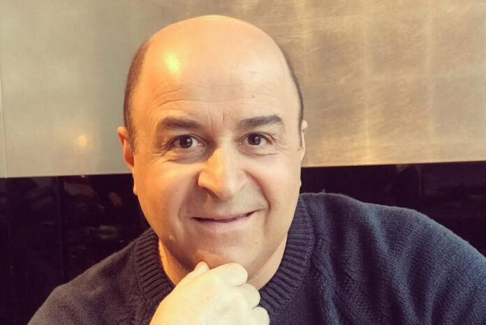 3602850aeba51f9225be9776525f4239 L.jpg