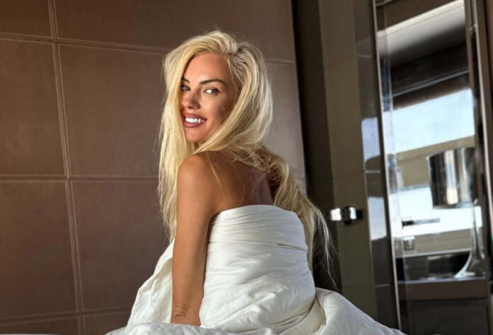 3c8f26f62c045498feb204c7a8217c29 L.jpg