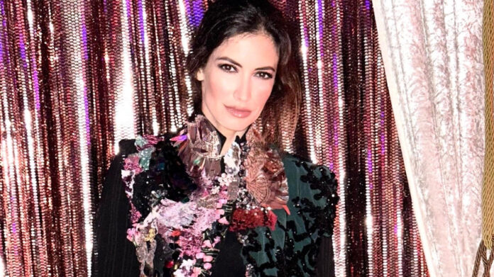 43fb4c3b6bb76387e4daaa93003443ca L.jpg