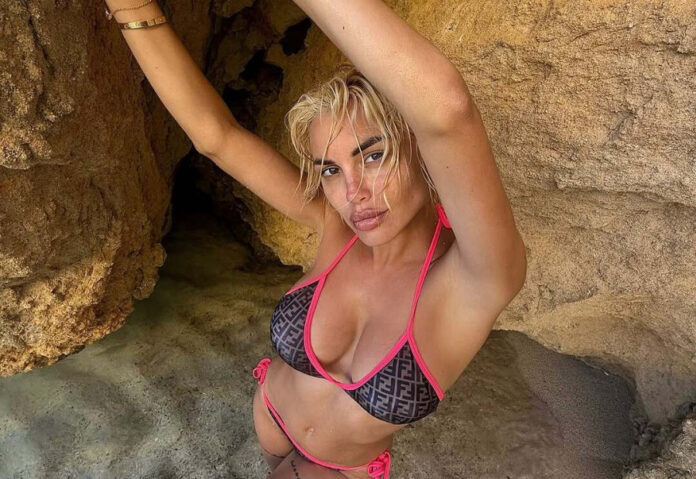 588aec1041936e9cc7d0044e937efeb5 L.jpg