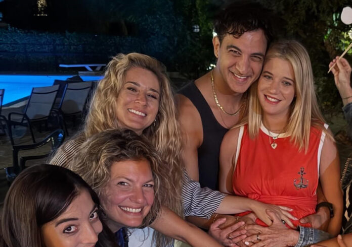 6511310d405f34739e5f59cf065f54ea L.jpg