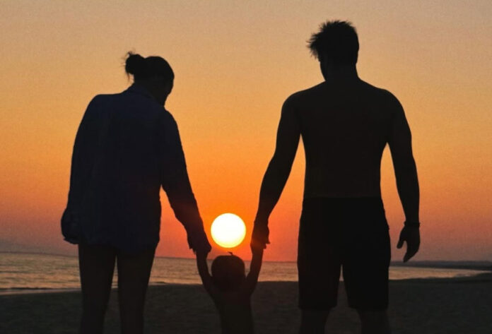 760ad0cec1c9448335d5fa59a5af94f9 L.jpg