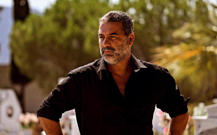 7c7d4fce4f16e643848f07f1fcbe13db L.jpg