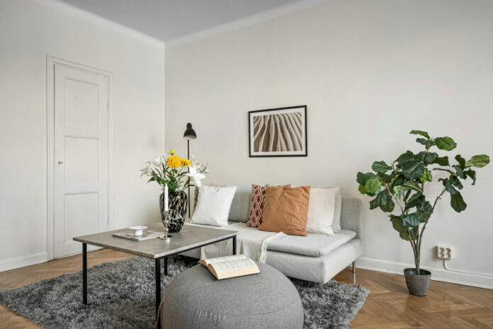 881b4a6db3d69de87bf990ff6329e975 L.jpg