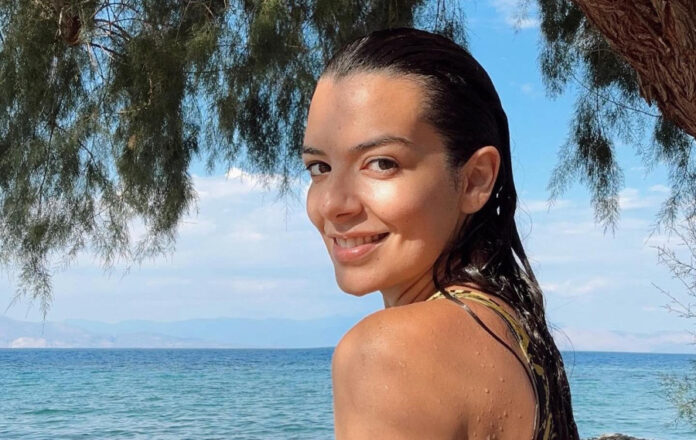 8e18c40b0e76a0234e294c7ad85c3f25 L.jpg 8e18c40b0e76a0234e294c7ad85c3f25 L.jpg