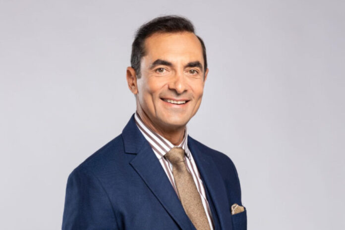 903228aa7cf31e7f8f6e73c8390cbe69 L.jpg