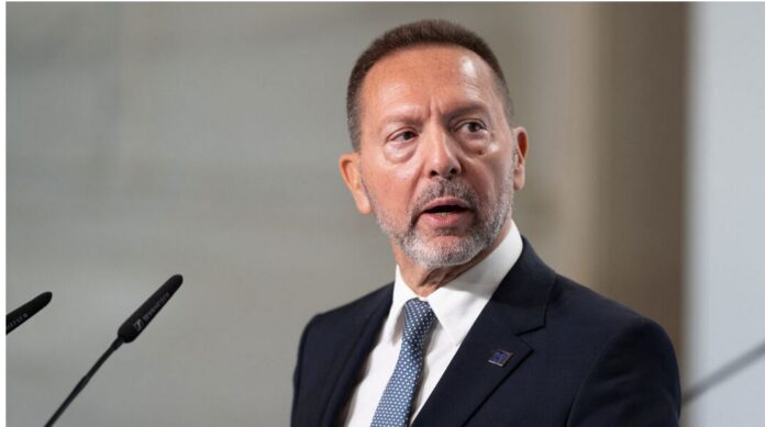 Giannis Stournaras 1.jpg