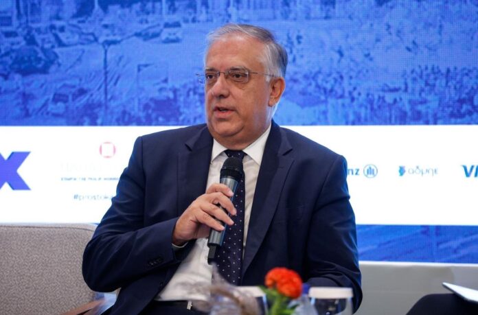 Takis Theodwrikakos 1.jpg Takis Theodwrikakos 1.jpg