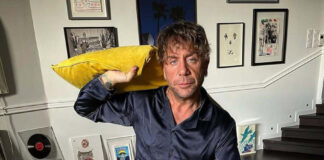 aadcb2cda11bf3c83d767fb35d85a63b L.jpg