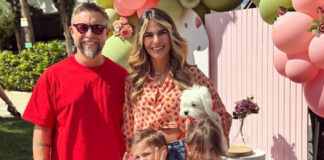 b788f877f8c3a3ed2f65a677e3e74f57 L.jpg