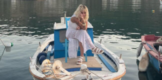 bb66d0542dba473bca1d3e03c7b2424d L.jpg