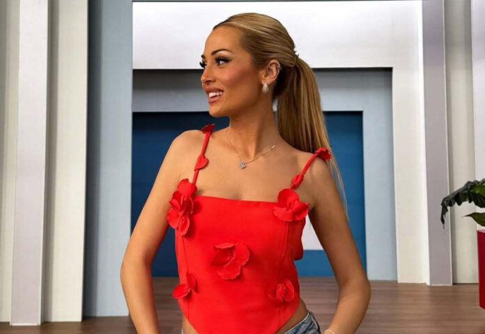 be13fcbe5612ab4ebb4aab26fc832426 L.jpg