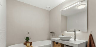 c1e230ea5a4786ea006c1b51653ba6f7 L.jpg