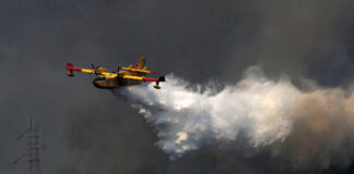 canadair reuters 1200x630.jpg