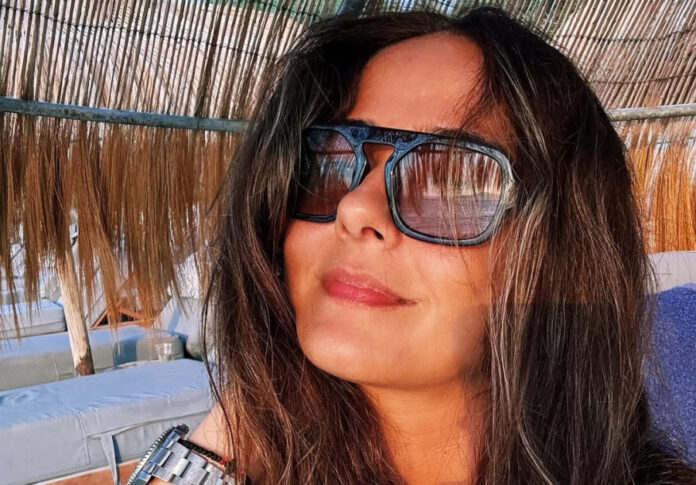 d52cf2aca79b243a7cf08e701c521a56 L.jpg