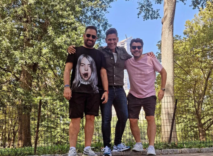 da3644aa5c7dfb74727bf4b4fda22ea4 L.jpg