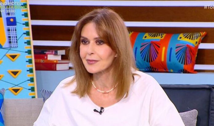 dbcc9a15f050691becc66d54d60d60ad L.jpg