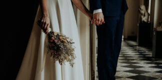 dc1b2eafc7c0ee6a9633e3961c41e5d3 L.jpg