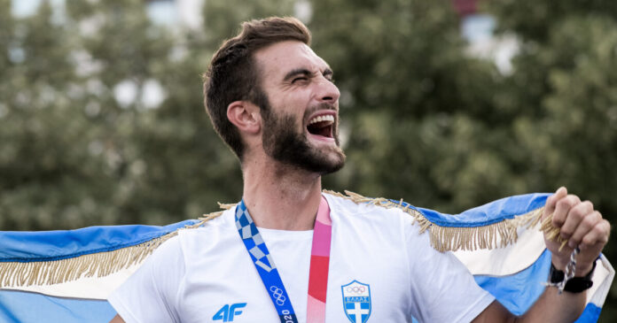 douskos 1200x630.jpg