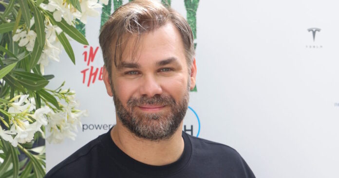 giorgos sampanis ndp 1 1200x630.jpg