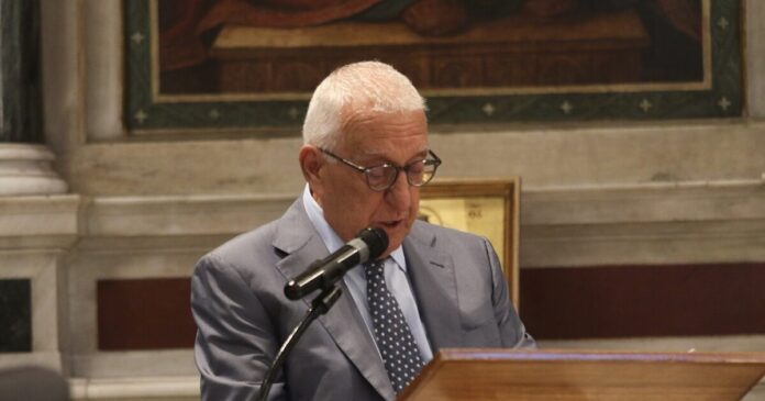 kaklamanis 1 1200x630.jpg