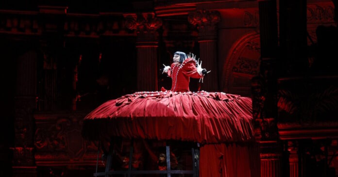 ladygaga apempe 1200x630.jpg