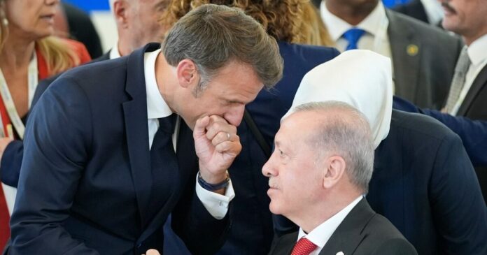 macron erdogan 1200x630.jpg