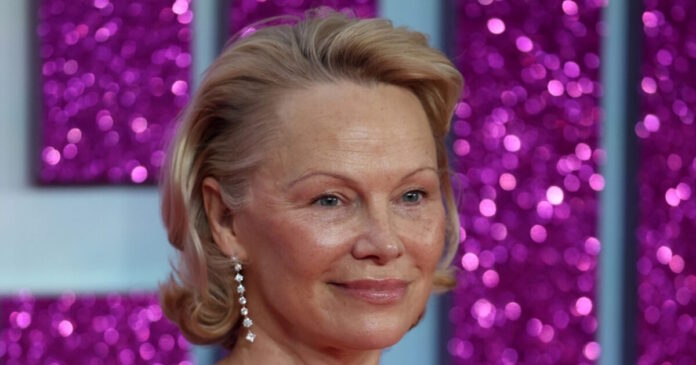 pamelaanderson apempe 1200x630.jpg pamelaanderson apempe 1200x630.jpg