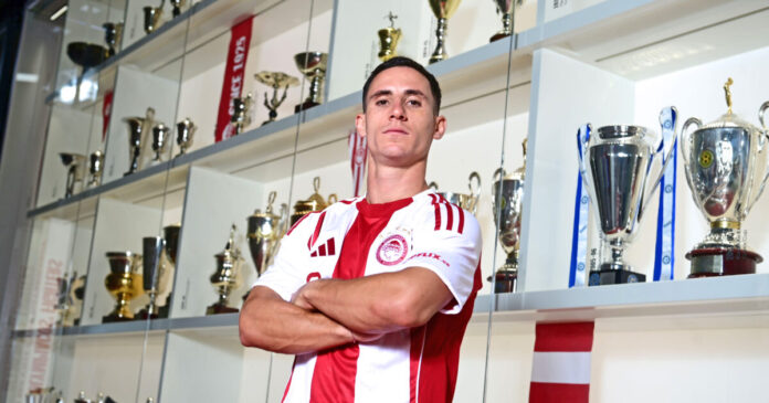 podence mouseio1 1200x630.jpg