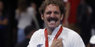 tsapatakis aponomi.jpg