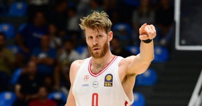 walkup olympiacos 1200x630.jpg