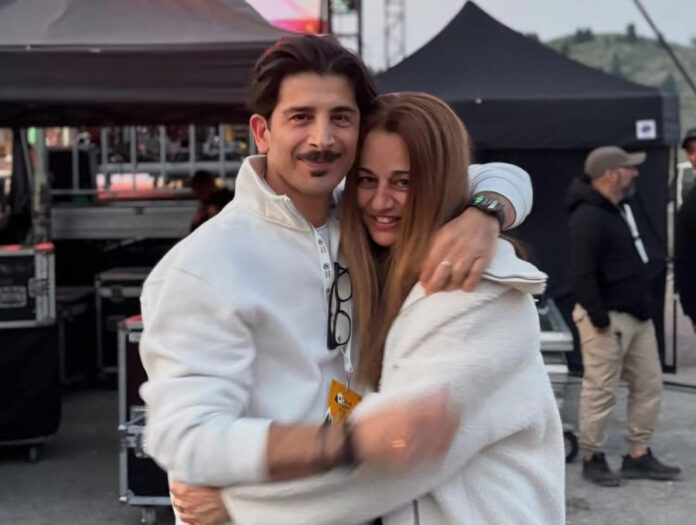 2414f774049d634e1fe08ee06f74bcb1 L.jpg