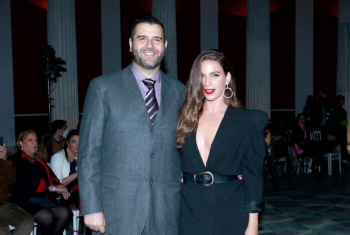 25316f318717602bb42cdbb87e04c3e0 L.jpg