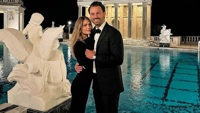 2984bc5ba8100ef27b56160a13535353 L.jpg