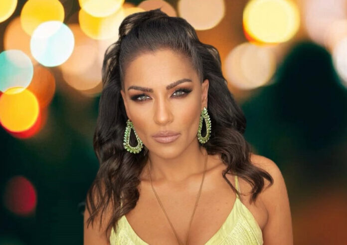 29a355185fff5a0abcd7c8a18057d486 L.jpg