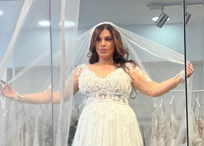 2e7544f9d63a75c40e4c753767dea024 L.jpg