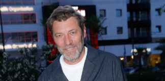 363b7ea3c2bad60572fd5ad0c9f3311c L.jpg