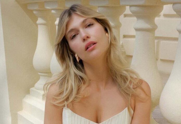 40c6f77e911dcbb3846a58a9c55eaf4b L.jpg