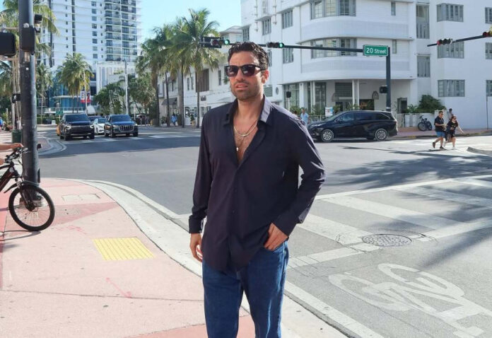 414f22a6ccab1fba185c57e2a05e227b L.jpg