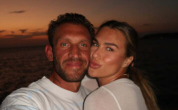 448dff15b023591d4ac724d0126b50fa L.jpg