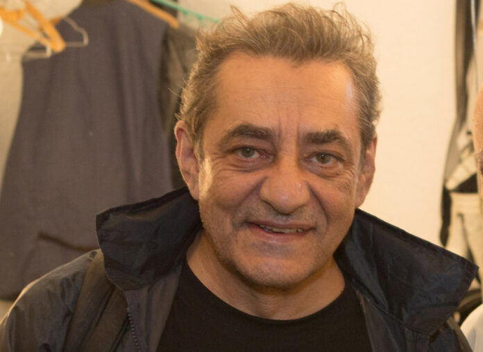 46de2ae56e80f2629b1bcb4ac788b758 L.jpg