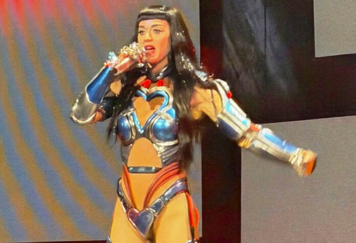 4d22c37ce0f2dd6a84265f4f83751a7f L.jpg