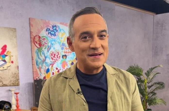 5b047ddcf39524565f61440dc06be05b L.jpg