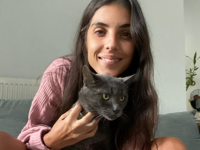 5f83075a547b2e3e3aeb3c05b7ea2805 L.jpg