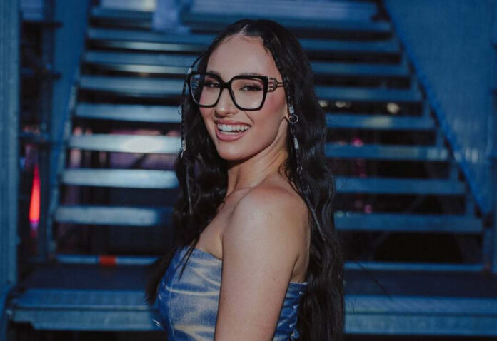 65491f123772baa456296379ae0ad2cd L.jpg