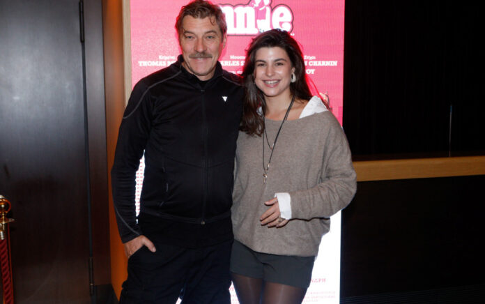 686d06bd8aa06d223e53667371c147b0 L.jpg